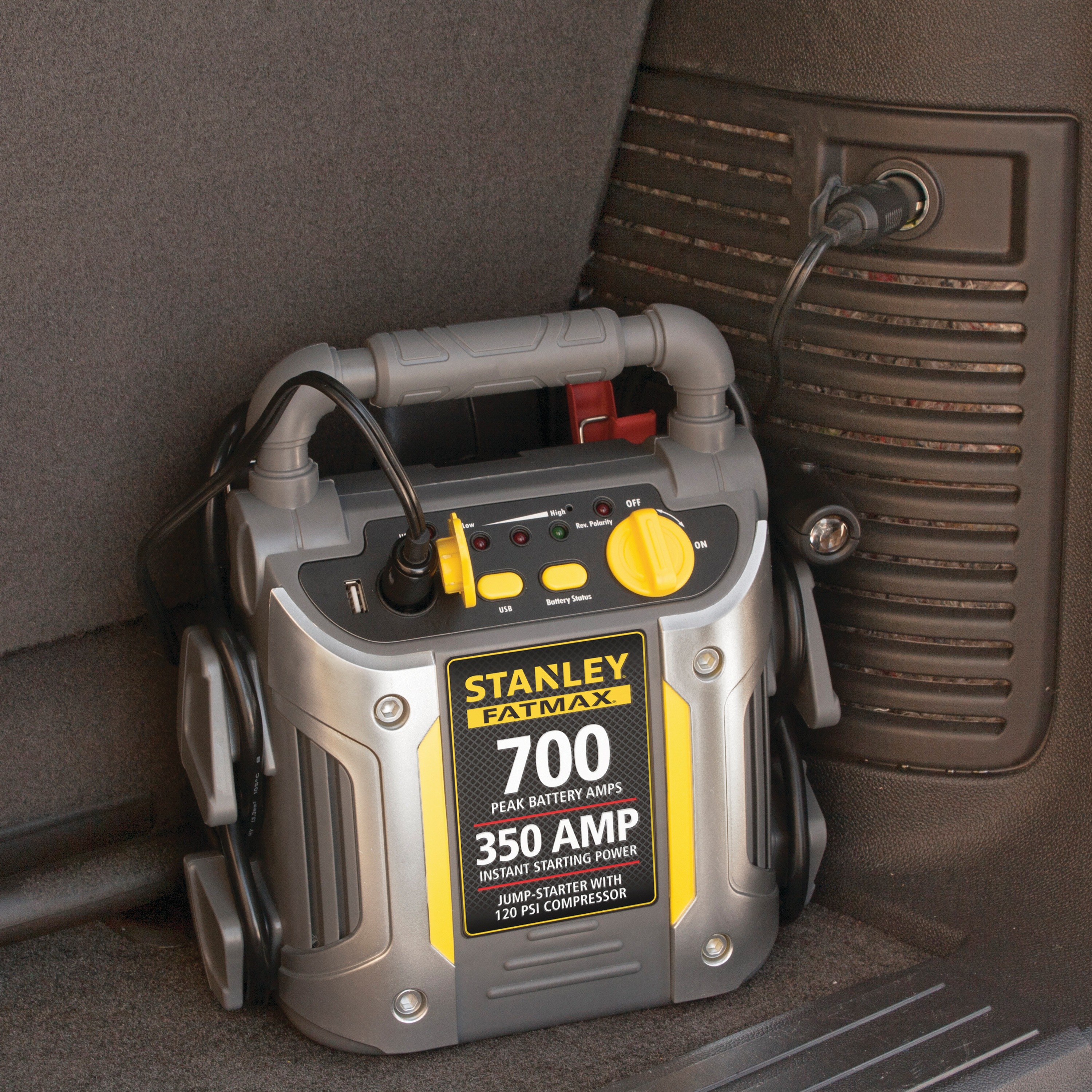 stanley 450 amp battery style jump starter with 120 psi compressor